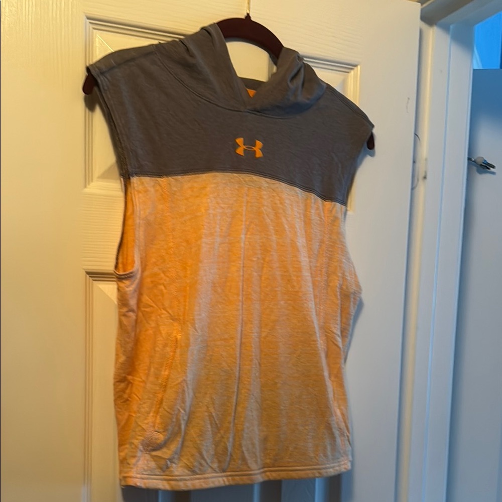 Under Armour Kids' Gray and Orange Sleeveless Hoodie Size YLG